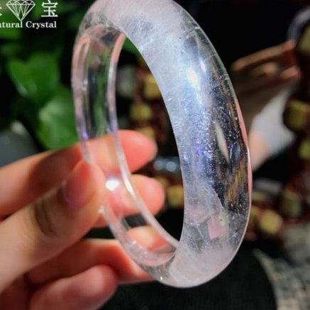 白条套刷：一场与金融规则的危险博弈